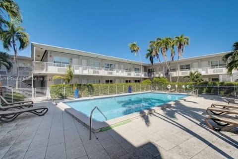 Appartement à louer à Miami, Floride: 65.03 m2 № 1973469 - photo 1