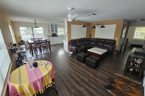 Copropriété à vendre à Port St. Lucie, Floride: 2 chambres, 103.31 m2 № 1998620 - photo 2