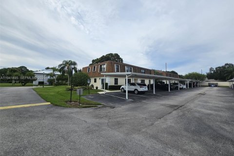 Copropriété à vendre à Port St. Lucie, Floride: 2 chambres, 103.31 m2 № 1998620 - photo 17
