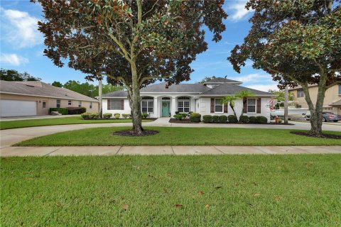 House in DeBary, Florida 4 bedrooms, 361.2 sq.m. № 2283696