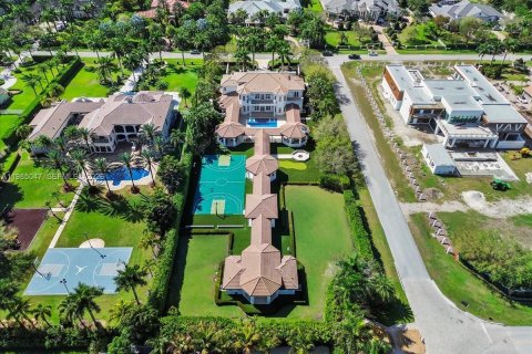 Villa ou maison à vendre à Southwest Ranches, Floride: 9 chambres, 1195 m2 № 2047273 - photo 13