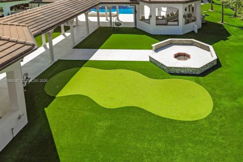 Villa ou maison à vendre à Southwest Ranches, Floride: 9 chambres, 1195 m2 № 2047273 - photo 11