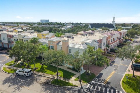 Condominio en Port St. Lucie, Florida, 3 dormitorios № 2428062