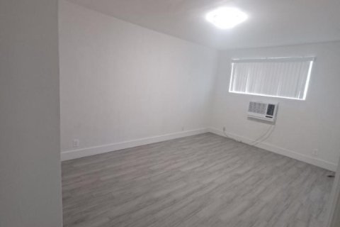 Immobilier commercial à vendre à Dania Beach, Floride № 2178709 - photo 4