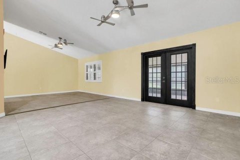 House in Windermere, Florida 4 bedrooms, 167.04 sq.m. № 2223547 - photo 7