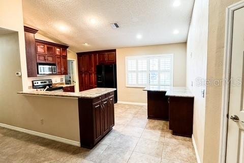 House in Windermere, Florida 4 bedrooms, 167.04 sq.m. № 2223547 - photo 10