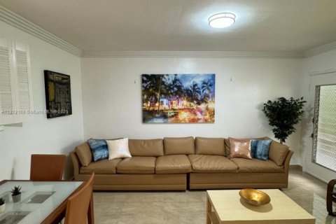 Copropriété à vendre à Miami Beach, Floride: 1 chambre, 52.03 m2 № 1968775 - photo 18