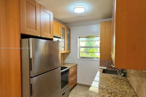 Copropriété à vendre à Miami Beach, Floride: 1 chambre, 52.03 m2 № 1968775 - photo 11