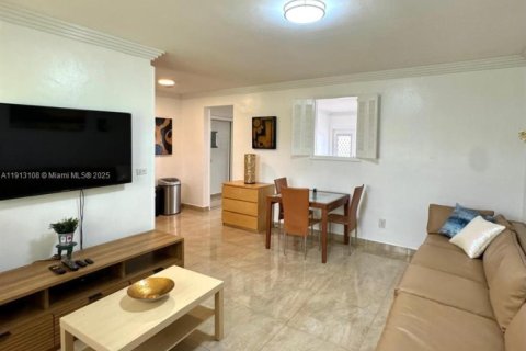 Copropriété à vendre à Miami Beach, Floride: 1 chambre, 52.03 m2 № 1968775 - photo 7