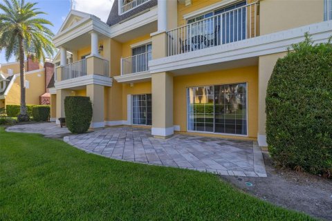 Condo in Four Corners, Florida, 1 bedroom  № 1885286 - photo 18