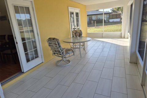 House in Ocala, Florida 4 bedrooms, 168.62 sq.m. № 1767606 - photo 18