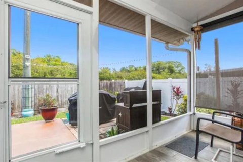 Villa ou maison à louer à Palmetto, Floride: 3 chambres, 181.07 m2 № 2414104 - photo 25