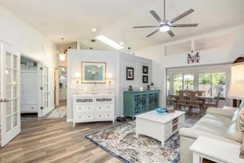 Villa ou maison à louer à Palmetto, Floride: 3 chambres, 181.07 m2 № 2414104 - photo 6