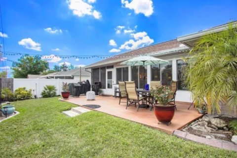 Villa ou maison à louer à Palmetto, Floride: 3 chambres, 181.07 m2 № 2414104 - photo 28