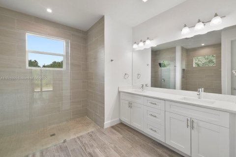 Casa en venta en Lehigh Acres, Florida, 3 dormitorios, 155.89 m2 № 1922283 - foto 11