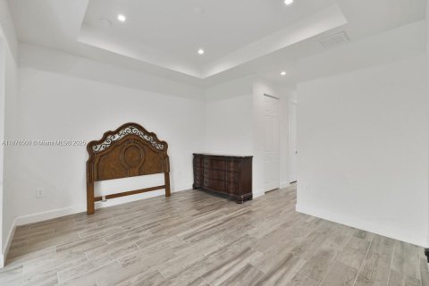 Casa en venta en Lehigh Acres, Florida, 3 dormitorios, 155.89 m2 № 1922283 - foto 10