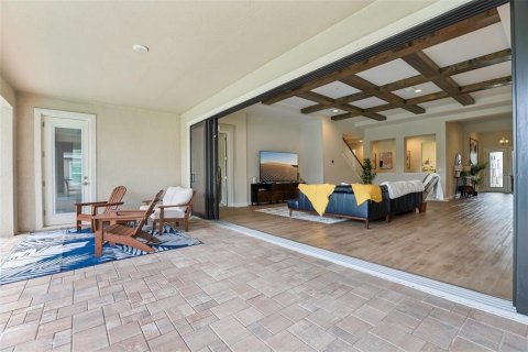 House in Apollo Beach, Florida 4 bedrooms, 299.89 sq.m. № 2223728 - photo 13