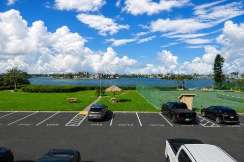 Copropriété à louer à Largo, Floride: 1 chambre, 69.4 m2 № 2112951 - photo 30