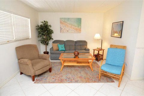 Copropriété à louer à Largo, Floride: 1 chambre, 69.4 m2 № 2112951 - photo 18