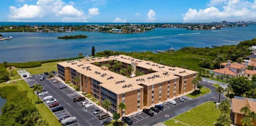 Condo à Largo, Floride, 1 chambre № 2112951