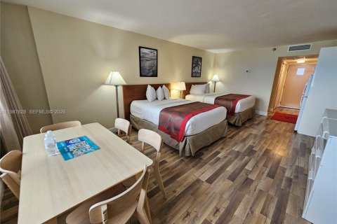 Copropriété à vendre à Sunny Isles Beach, Floride: 38.09 m2 № 2048971 - photo 6