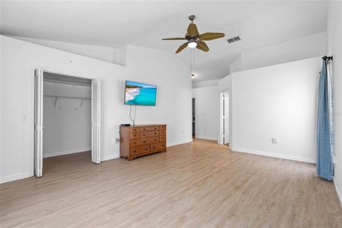 House in Bradenton, Florida 3 bedrooms, 168.34 sq.m. № 1776833 - photo 26