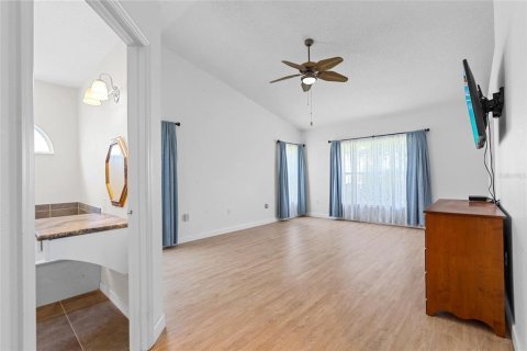 House in Bradenton, Florida 3 bedrooms, 168.34 sq.m. № 1776833 - photo 23