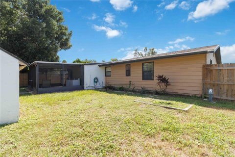 Apartment in Sarasota, Florida 3 bedrooms, 99.22 sq.m. № 2399081 - photo 27