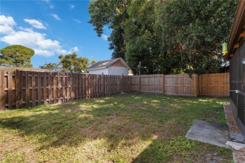 Apartment in Sarasota, Florida 3 bedrooms, 99.22 sq.m. № 2399081 - photo 29