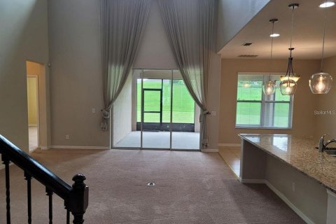Villa ou maison à vendre à Apopka, Floride: 4 chambres, 331.75 m2 № 2306664 - photo 6