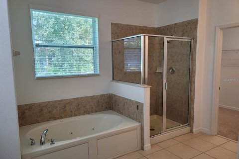 Villa ou maison à vendre à Apopka, Floride: 4 chambres, 331.75 m2 № 2306664 - photo 15