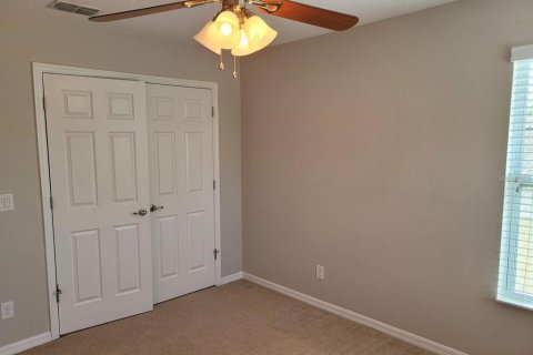 Villa ou maison à vendre à Apopka, Floride: 4 chambres, 331.75 m2 № 2306664 - photo 13