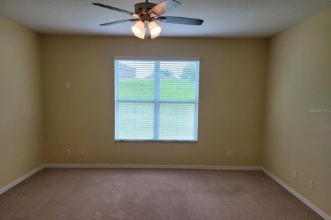 Villa ou maison à vendre à Apopka, Floride: 4 chambres, 331.75 m2 № 2306664 - photo 16