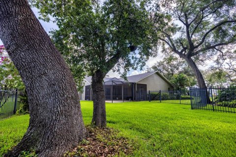 House in Riverview, Florida 3 bedrooms, 208.84 sq.m. № 1805441 - photo 13