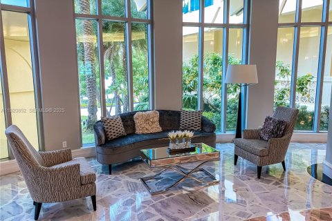 Condo in Hollywood, Florida, 1 bedroom  № 2039218 - photo 8