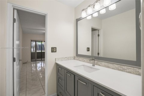 Casa en venta en Weston, Florida, 3 dormitorios, 139.35 m2 № 1890016 - foto 16