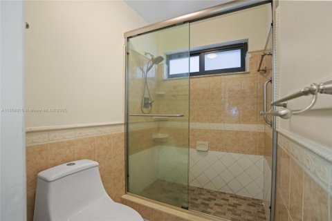 Casa en venta en Weston, Florida, 3 dormitorios, 139.35 m2 № 1890016 - foto 18