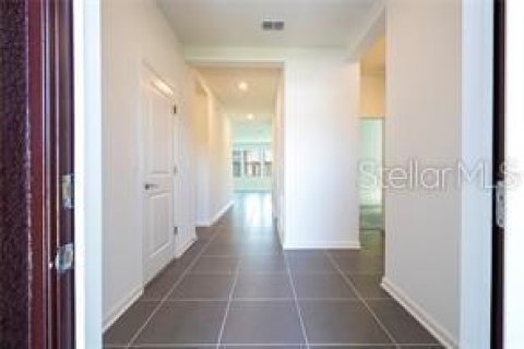 House in Davenport, Florida 3 bedrooms, 171.68 sq.m. № 1769209 - photo 5