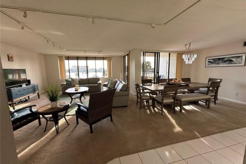 Снять в аренду кондоминиум в Клируотер, Флорида 7 комнат, 183.95м2, № 1053194 - фото 15
