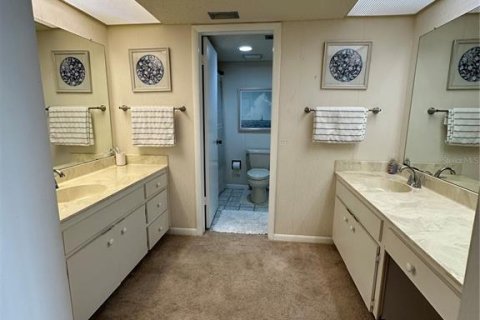Снять в аренду кондоминиум в Клируотер, Флорида 7 комнат, 183.95м2, № 1053194 - фото 23
