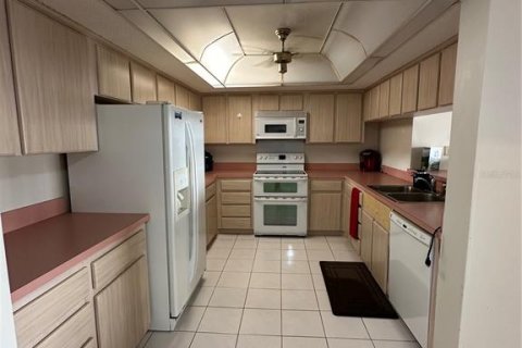 Снять в аренду кондоминиум в Клируотер, Флорида 7 комнат, 183.95м2, № 1053194 - фото 10