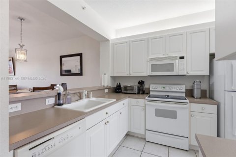 Condominio en venta en Tamarac, Florida, 2 dormitorios, 114.18 m2 № 2090603 - foto 6