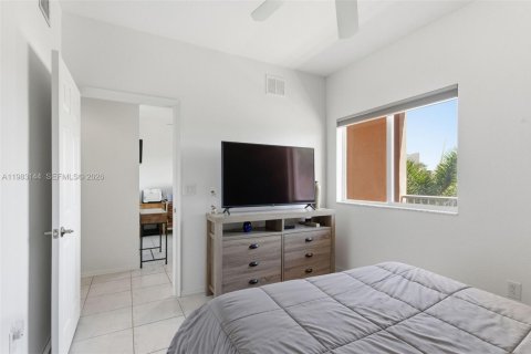 Condominio en venta en Tamarac, Florida, 2 dormitorios, 114.18 m2 № 2090603 - foto 14
