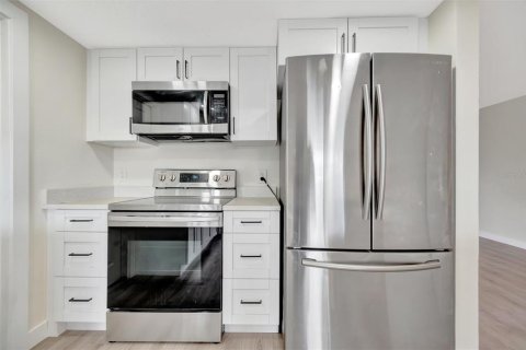 Villa ou maison à vendre à Palmetto, Floride: 2 chambres, 108.05 m2 № 2112393 - photo 21