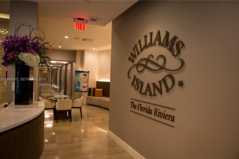 Condominio en venta en Aventura, Florida, 2 dormitorios, 177.26 m2 № 2000650 - foto 12