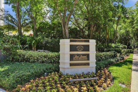 Condominio en venta en Aventura, Florida, 2 dormitorios, 177.26 m2 № 2000650 - foto 30