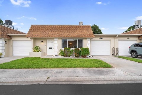 Villa ou maison à vendre à Pinellas Park, Floride: 1 chambre, 83.8 m2 № 2199489 - photo 4