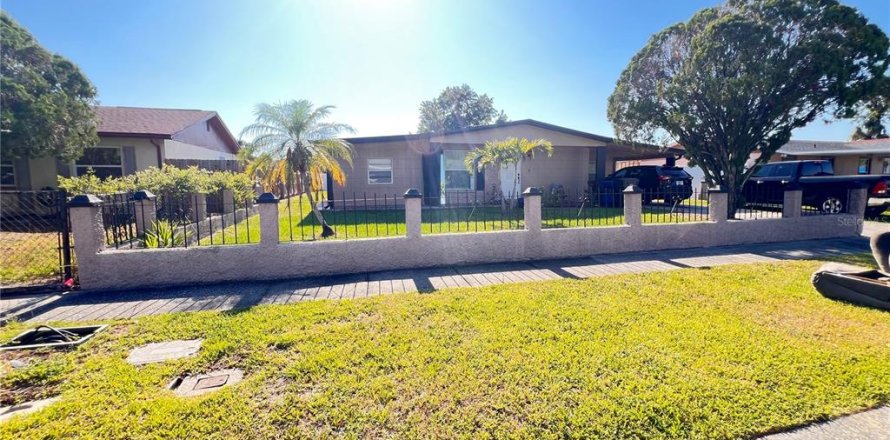 Casa en Tampa, Florida 3 dormitorios, 144.74 m2 № 1721498