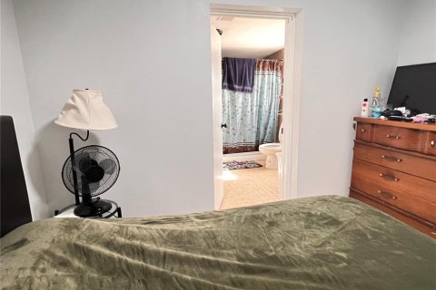 Casa en venta en Tampa, Florida, 3 dormitorios, 144.74 m2 № 1721498 - foto 19
