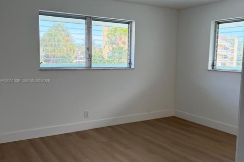 Copropriété à vendre à Deerfield Beach, Floride: 2 chambres, 88.26 m2 № 2247282 - photo 13